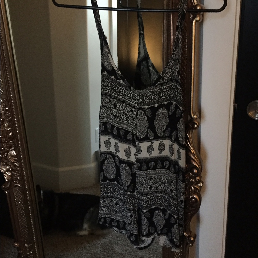 Patterned romper