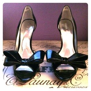 Paris Hilton Black Open toe heels size 6 1/2.