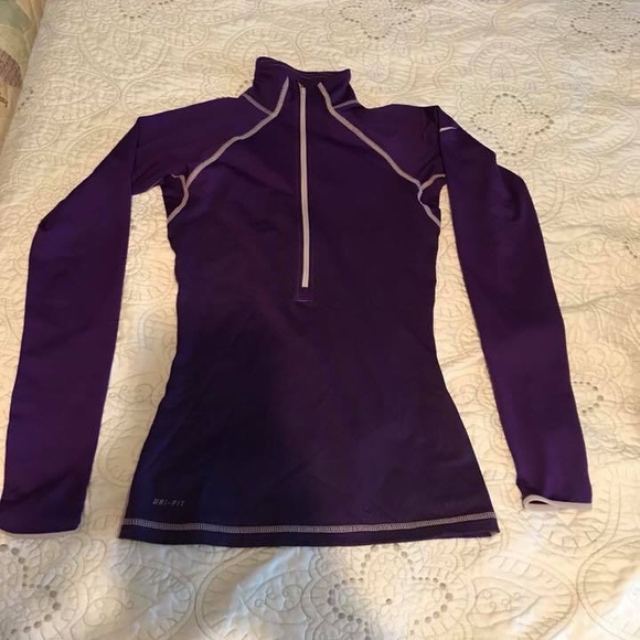 Nike Half Zip dri fit jacket - Picture 2 of 2
