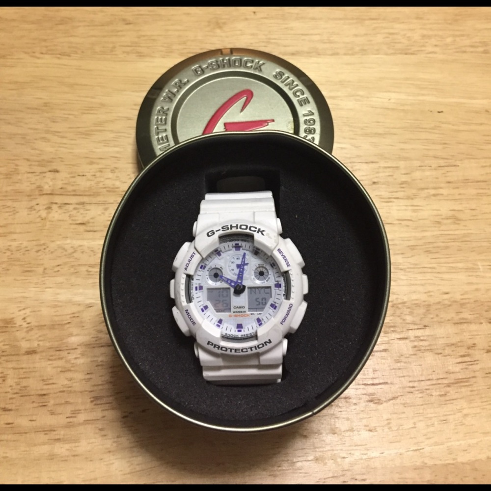 Men's G-shock watch adjustable