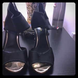 Bcbg heels