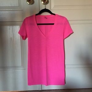 PINK Vneck Tee