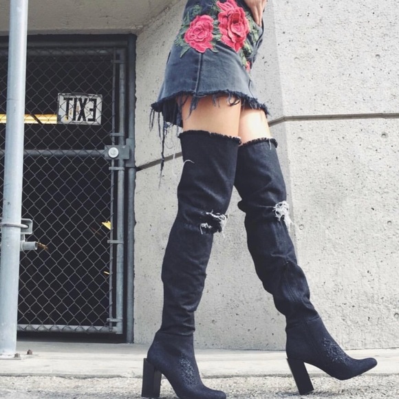 🥂HP 🌹Jeffrey Campbell OTK boots - Picture 3 of 4