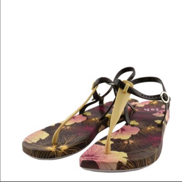 Jelly Sandals - Picture 1 of 1