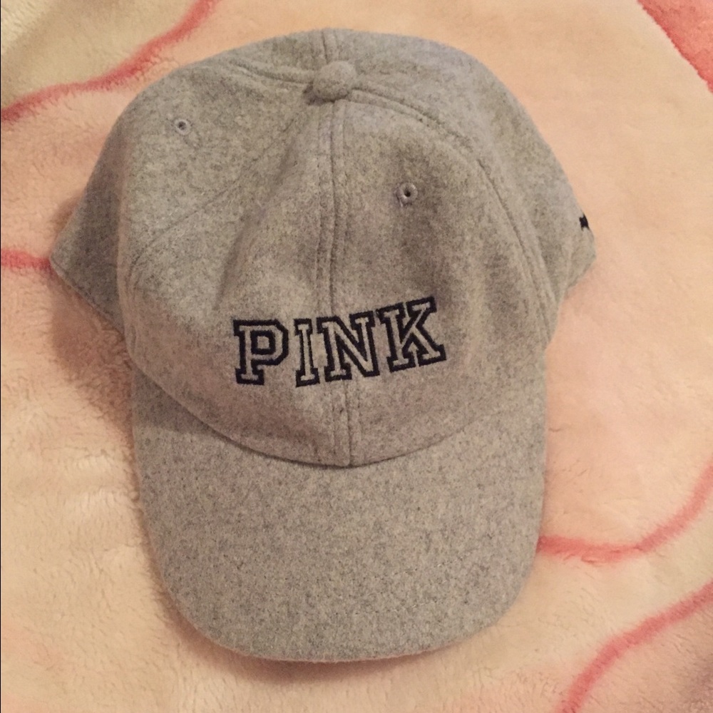 Vs hat