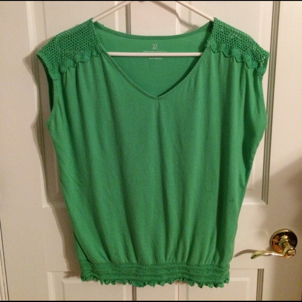 New York & Company top in lime green 🍋