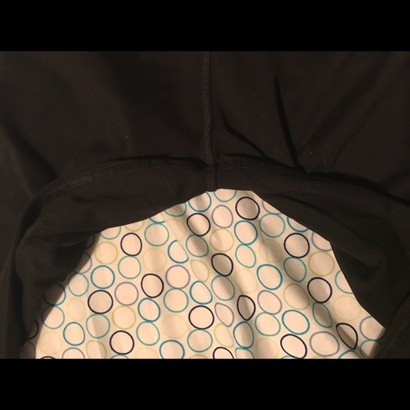 PINK Victoria Secret Ultimate Leggings - Picture 2 of 4