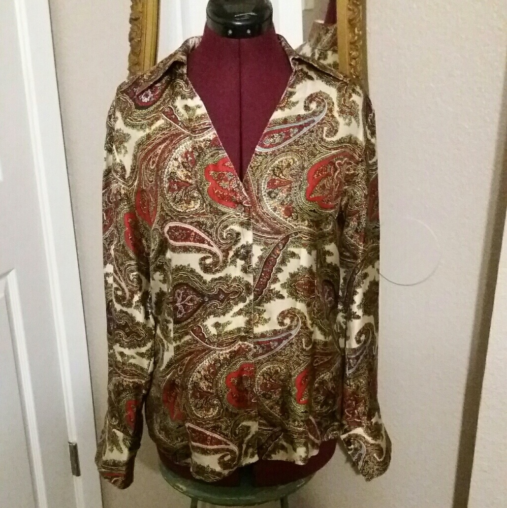 Like New Talbots 100% Silk Blouse
