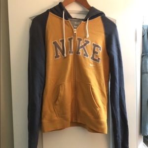 Nike zip up hoodie