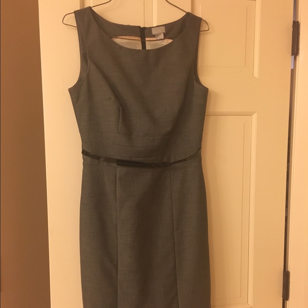H&M pencil work office dress. Gray.