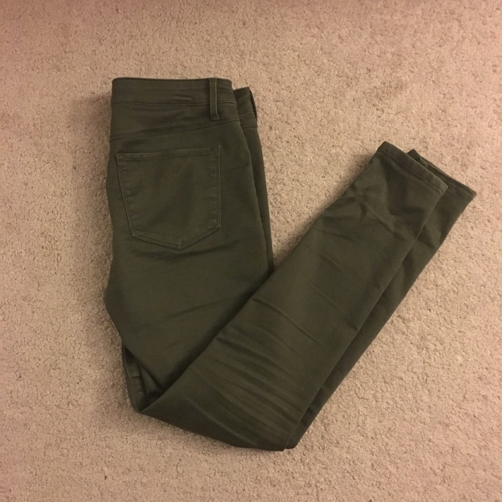 Hunter Green Stretchy Jeans