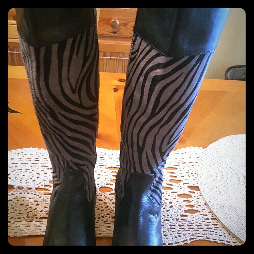 JOHNSTON & MURPHY BOOTS AND HABDBAG