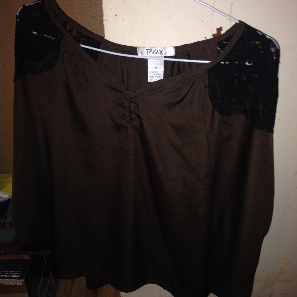 Beautiful brown blouse!