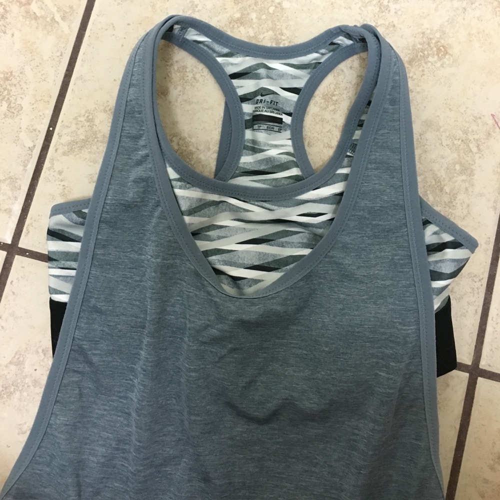 Nike dri-fit sport bra tank combo - Picture 2 of 4