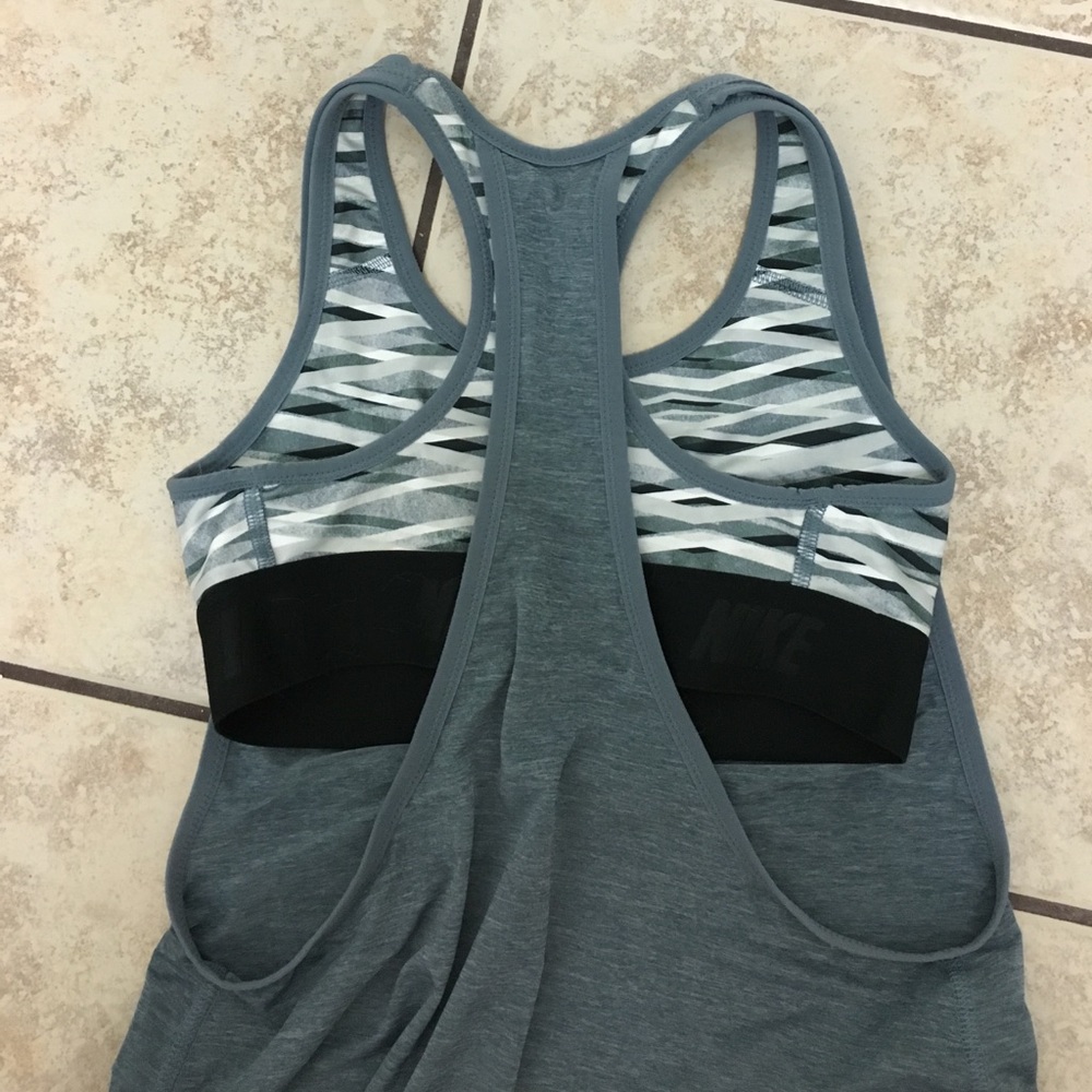 Nike dri-fit sport bra tank combo - Picture 4 of 4