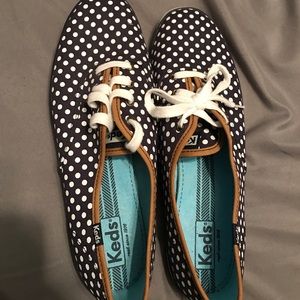 Brand new polka dot keds