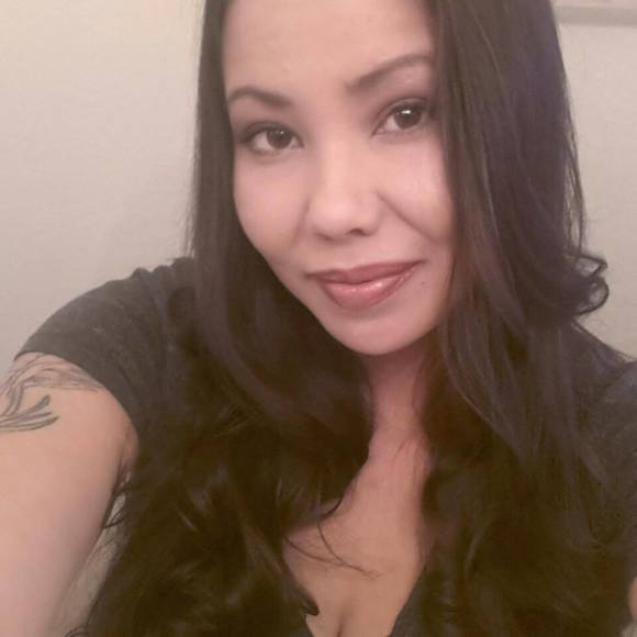 Meet your Posher, Beverly - Picture 1 of 1