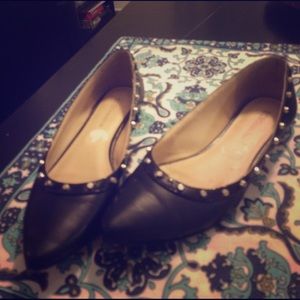 Black flats