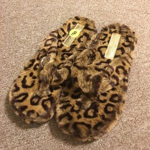 Michael Kors thong slippers