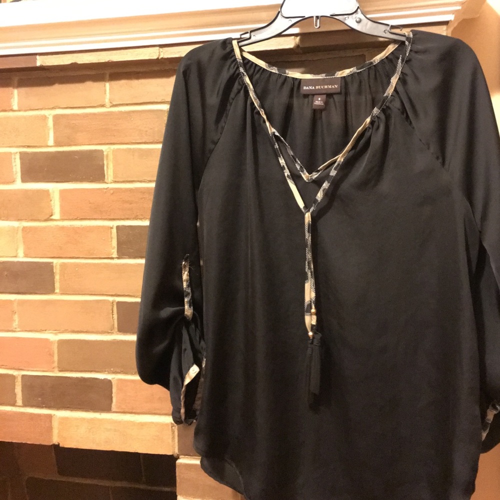 Long sleeve Dana Buchman Blouse