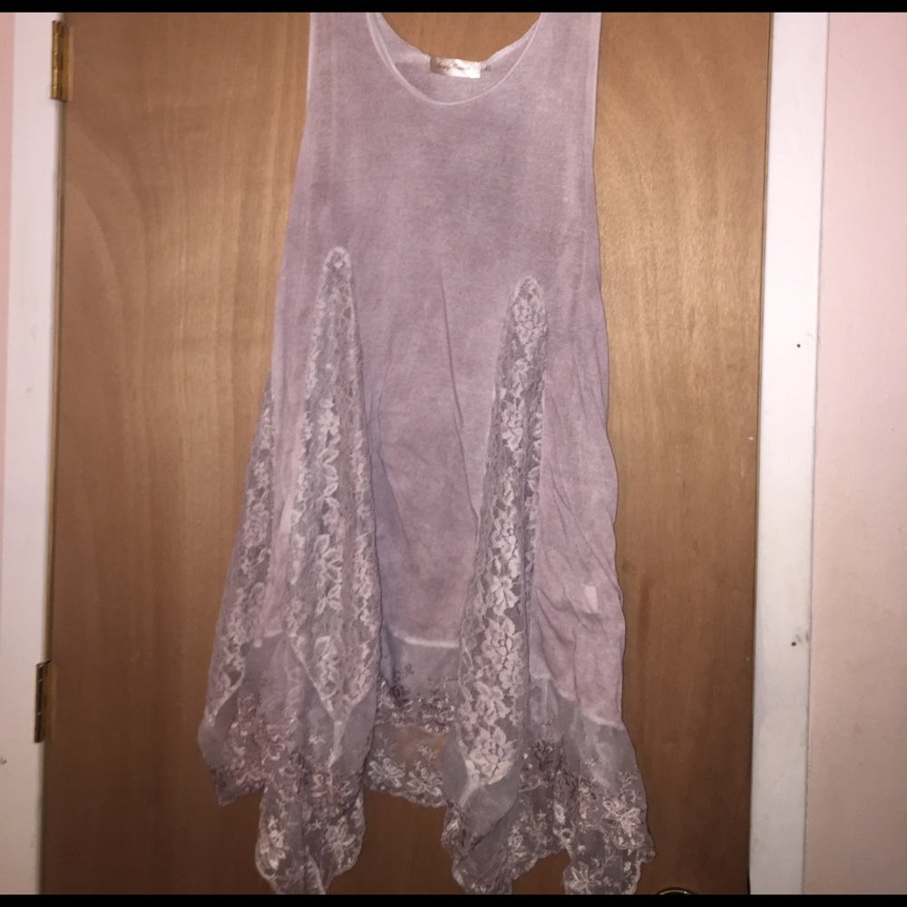 Beige flowy lace tank top