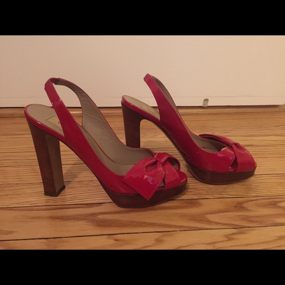 Valentino Garavani Shoes - LIKE NEW Valentino Garavani red heels. GREAT DEAL