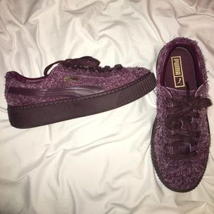 Purple/burgundy puma sneakers