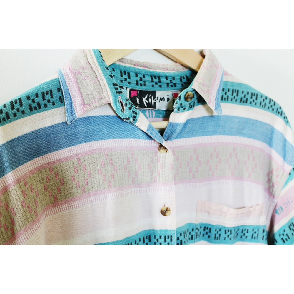 Patterned Shirt (Size M) - Picture 3 of 4