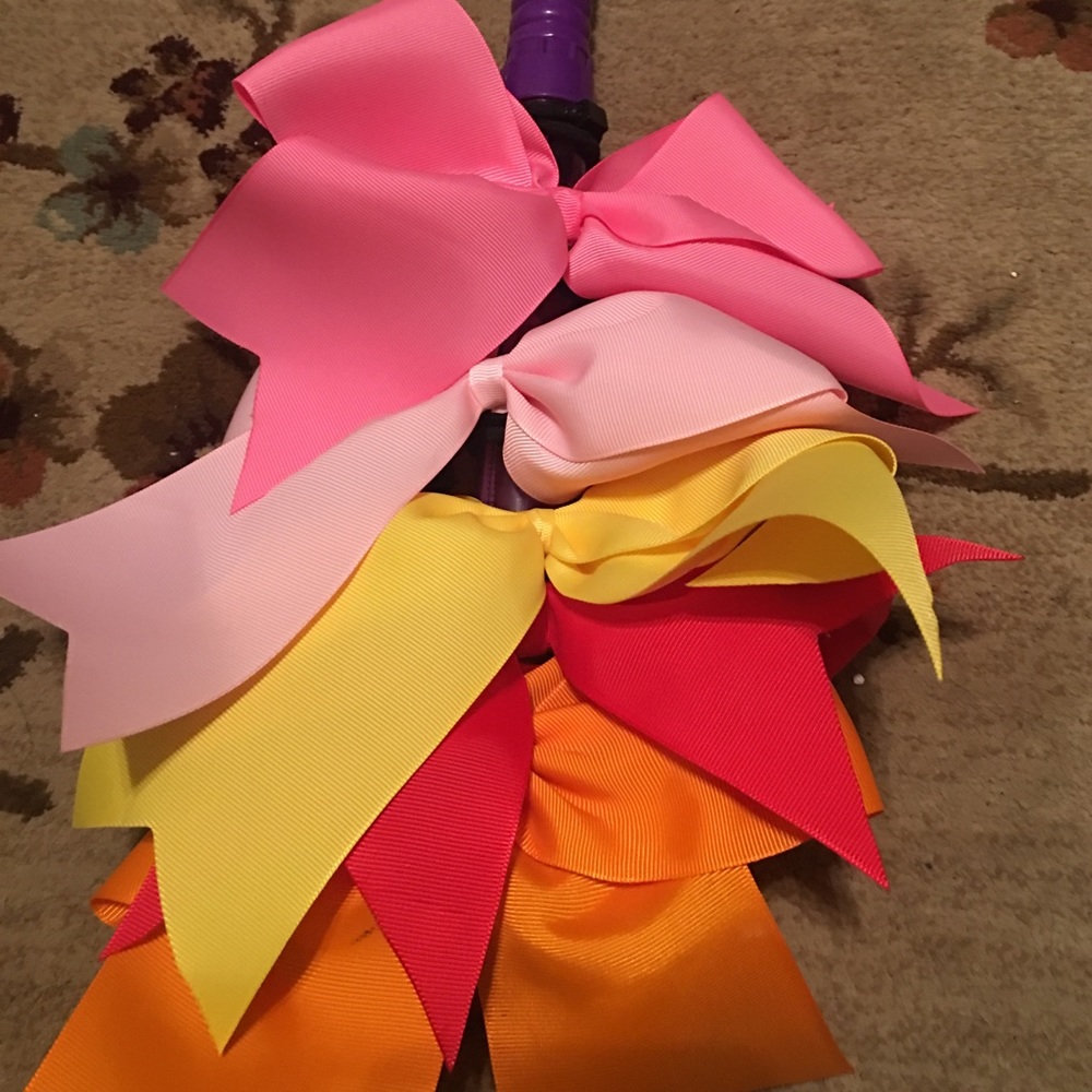 5 different bows for 5$