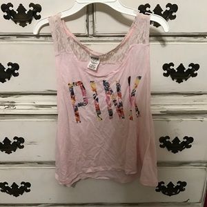 VS tank top