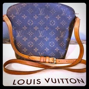 Louis Vuitton Crossbody