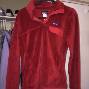 Red Patagonia Pullover
