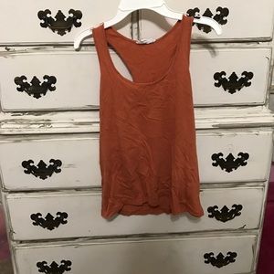 orange tank top