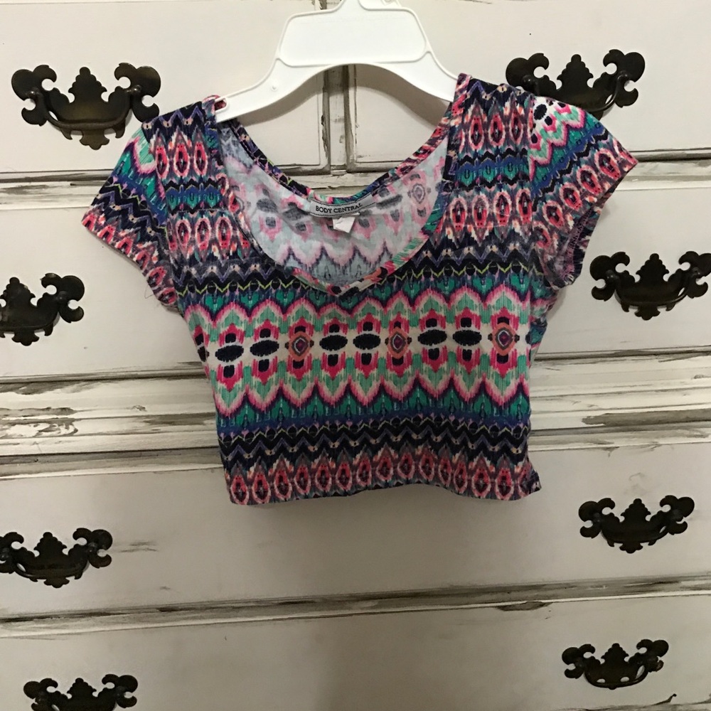 Crop top
