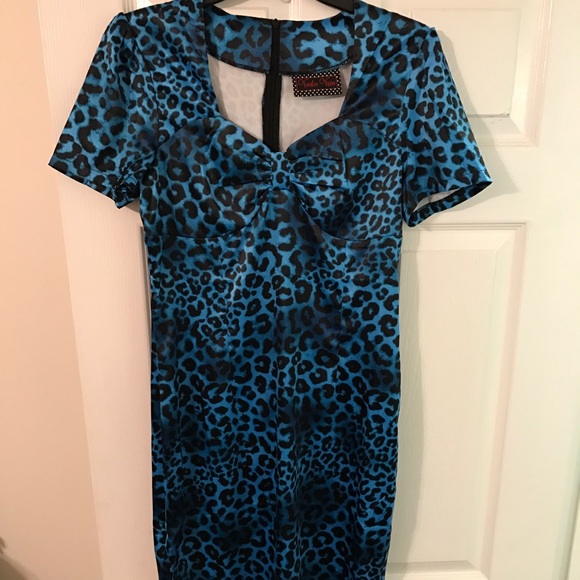 Voodoo Vixen Dresses & Skirts - Last Price drop 💙Blue leopard voodoo vixen dress