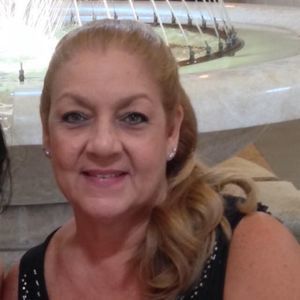 Meet your Posher, Debra