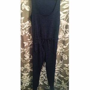 Zara Comfy Jumpsuit with Drawstring and Pockets
