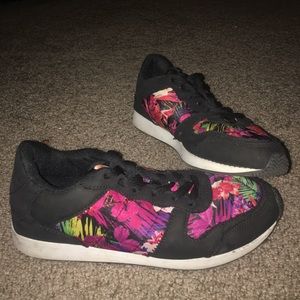 Charlotte Russe Fashion Shoes 7.5