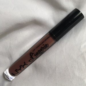 NYX Lingerie in Beauty Mark