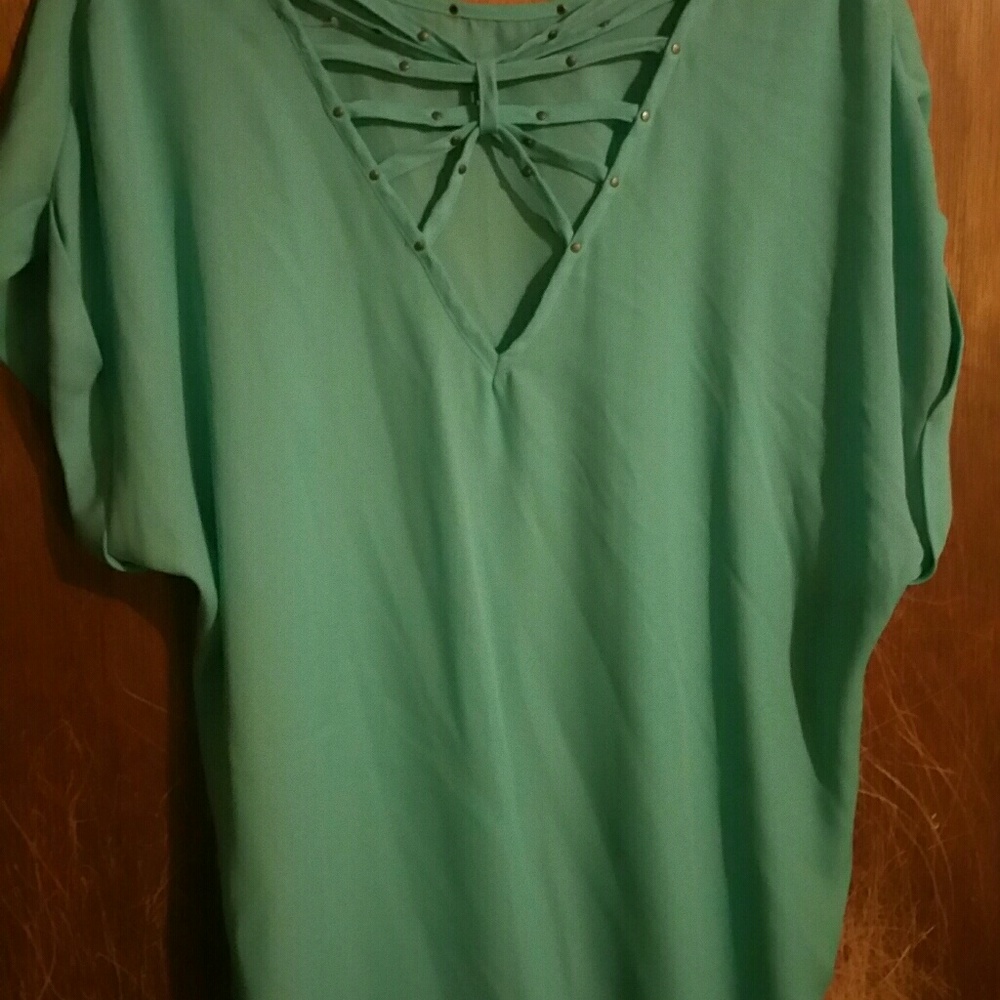 Teal Top