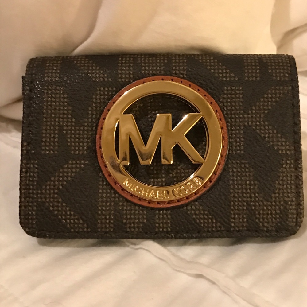 Micheal Kors Coin Wallet Authentic