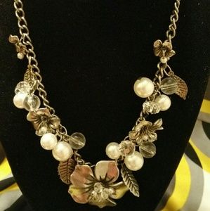 silver and pearl beaded choker necklace