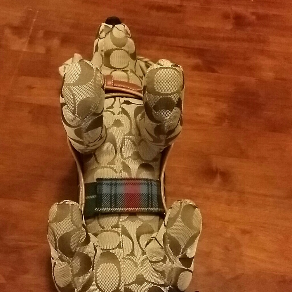 Authentic Coach Stuffed Dog - Picture 4 of 4