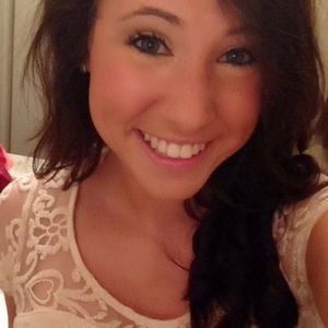 Meet your Posher, Madelyn