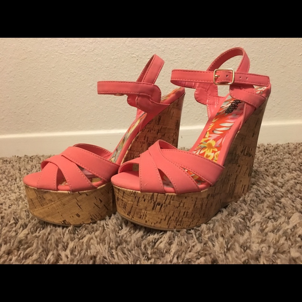 Coral wedge sandals