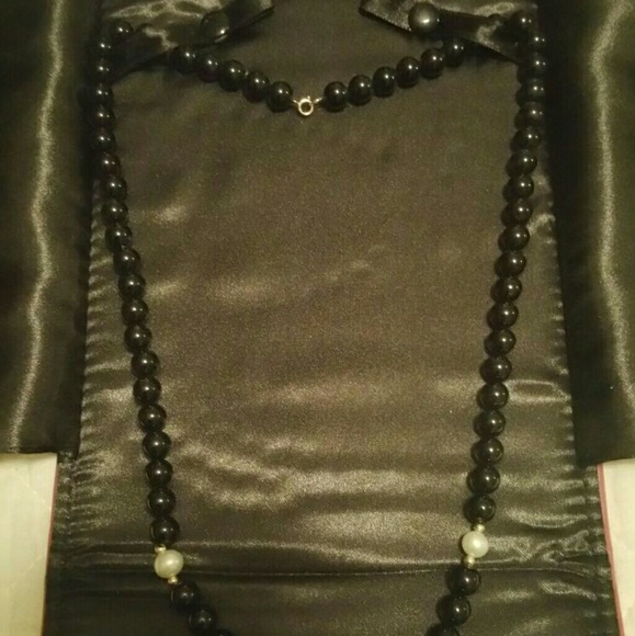 SOLD! Black Onyx Pearl Necklace - Picture 2 of 3