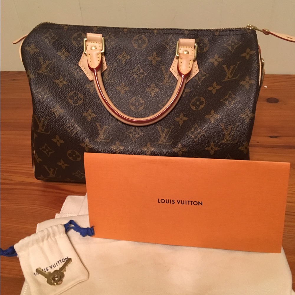 New Louis Vuitton Speedy 30 - Picture 1 of 4