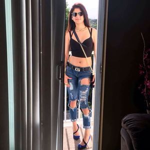 Meet your Posher, Caridad