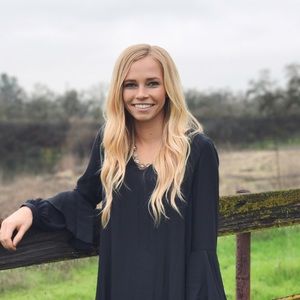 Meet your Posher, Ashley