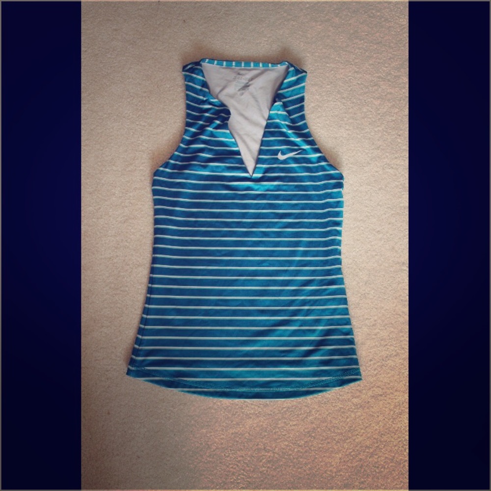 Nike workout top never worn before.